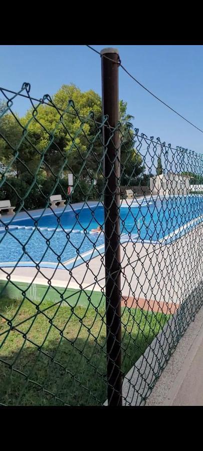 Apartamento Bajo Con Terraza Y Piscina Торевьиа Экстерьер фото