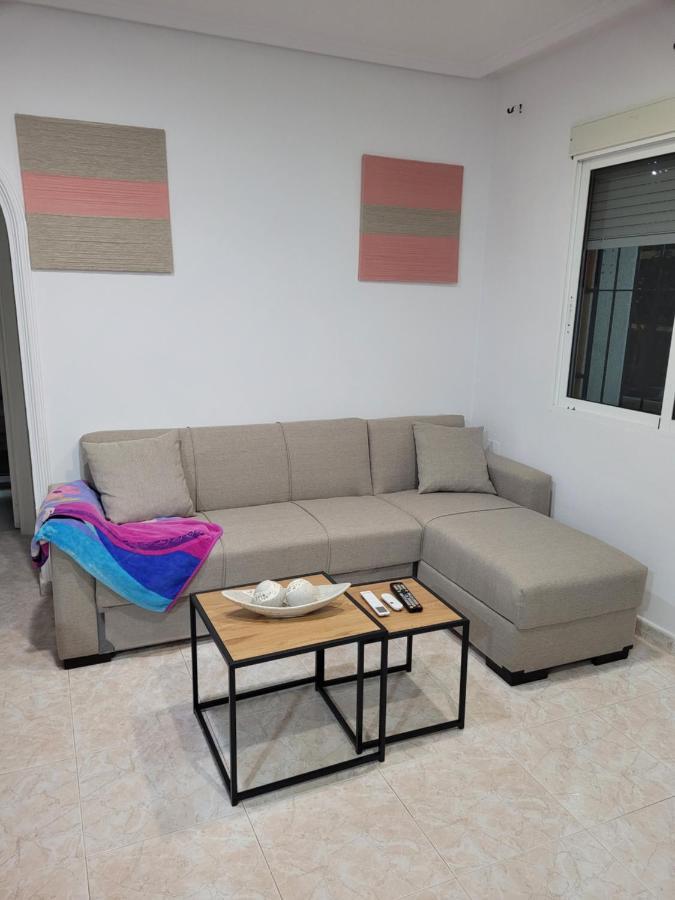 Apartamento Bajo Con Terraza Y Piscina Торевьиа Экстерьер фото