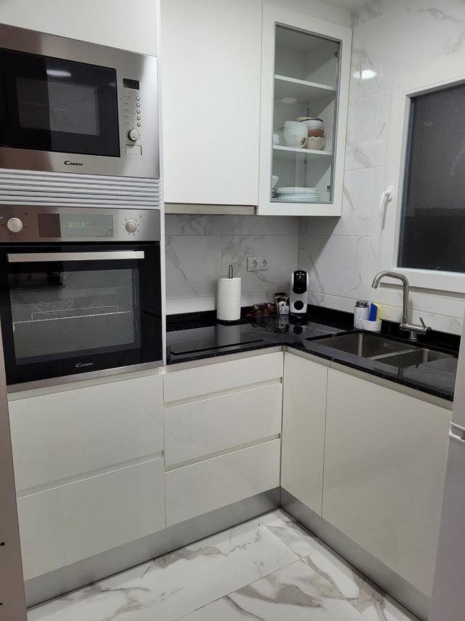 Apartamento Bajo Con Terraza Y Piscina Торевьиа Экстерьер фото