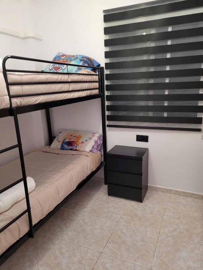 Apartamento Bajo Con Terraza Y Piscina Торевьиа Экстерьер фото