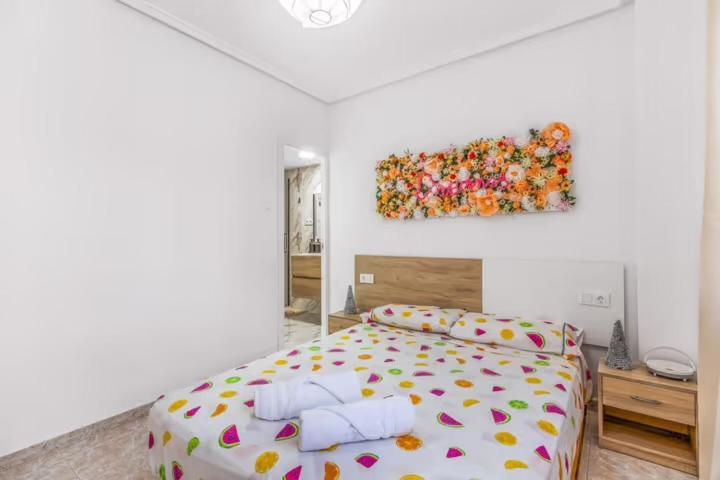 Apartamento Bajo Con Terraza Y Piscina Торевьиа Экстерьер фото