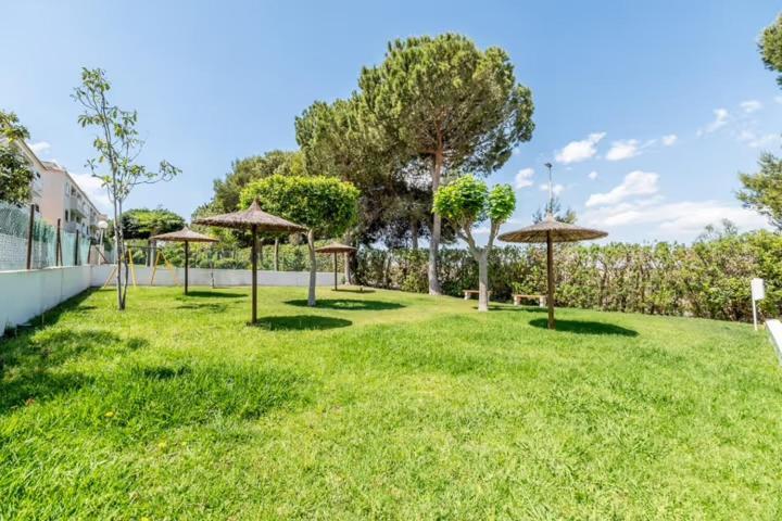 Apartamento Bajo Con Terraza Y Piscina Торевьиа Экстерьер фото