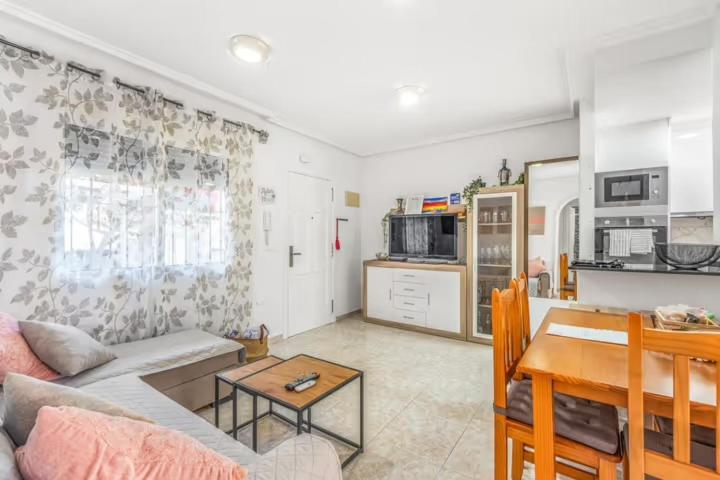 Apartamento Bajo Con Terraza Y Piscina Торевьиа Экстерьер фото